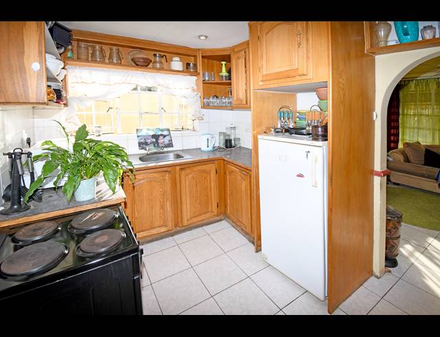 7 BEDROOM HOUSE FOR SALE IN ALBERTVILLE